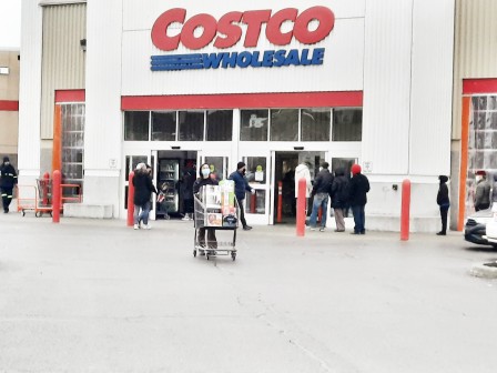 A򨾬 Costco{ʪHs