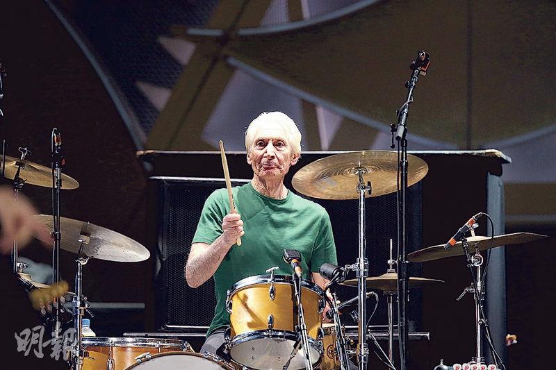 80u۹Charlie Watts]fʮu