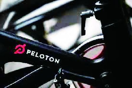 PelotonP<br>ȰNikeҬ㦬