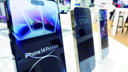 zĳ [@~ ѻC D^500I<br>NutͲ@īGäֲ600UiPhone Pro