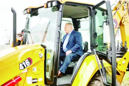 |qLk׬Ouav UJ51êطs