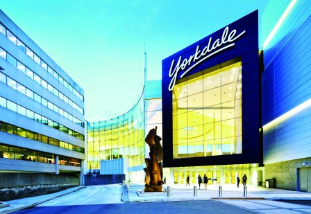 Yorkdale MalljܨبYάs<br>ޤJh~P]A]_