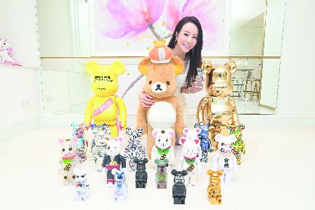   æ<br>Yoko Tsang RBe@rbrick