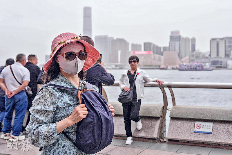 Talk of the townGAir quality in Hong Kong