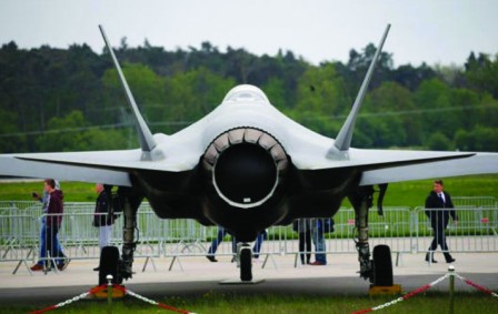 [88[F-35Ծp ꨾jPϹq