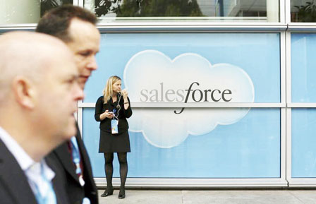 SalesforceC ޳NѤϼu д500ǫAоvs 