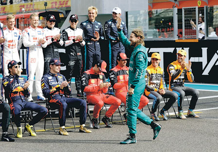F1٬ʤ }̲׾Բ10¹