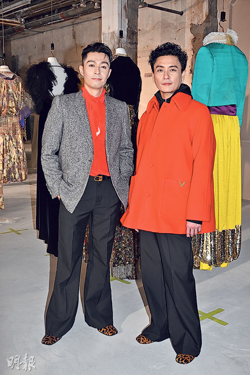 \UvA٦dg Pfw]u}t۷|